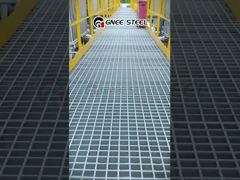 Διάτρητο μεταλλικό πλέγμα