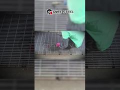 Δείτε γιατί να επιλέξετε γαλβανισμένο χάλυβα βαρέως τύπου συγκολλημένο οδοντωτό πλέγμα δαπέδου για αντιολισθητική κάλυψη τάφρων