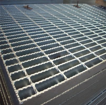 HDG Grating Factory Ss Steel Serrated Grating Κίνα 25X4.5 25X5 mm Ραβδί 4 ιντσών Ζυγισμένο Στάμπαλ Στάμπαλ