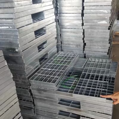 Γαλβανισμένο χαλύβδινο πλέγμα εν θερμώ 25X5 Βάρος χαλύβδινου πλέγματος ανά τετραγωνικό μέτρο