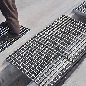 Αντι-Pry Steel Grating Drain Cover με προσαρμόσιμο μέγεθος και υψηλή αντοχή για ασφαλή αποχέτευση