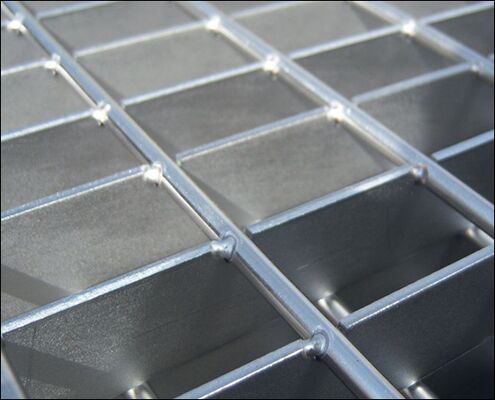 Pressure Welded Stainless Steel Grating with Slip-Resistant Surface and Customizable Sizes for Industrial Platforms