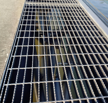 Hot-DIP Galvanized CE Certified Steel Grating for Industrial Walkway