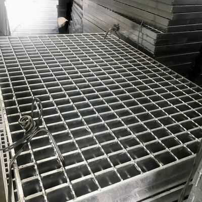 Heavy-Duty Anti-Slip Galvanized Steel Grating for Industrial Platforms and Walkways