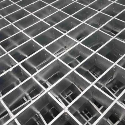 ANSI Standard Stainless Steel Heavy-Duty Stair Tread Grating for Industrial Safety