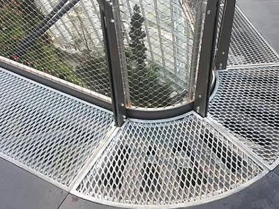 Τρίχωμα από ζεστό γαλβανισμένο χάλυβα με αντιστροφικό σχεδιασμό για βαριά χωρητικότητα φορτίου